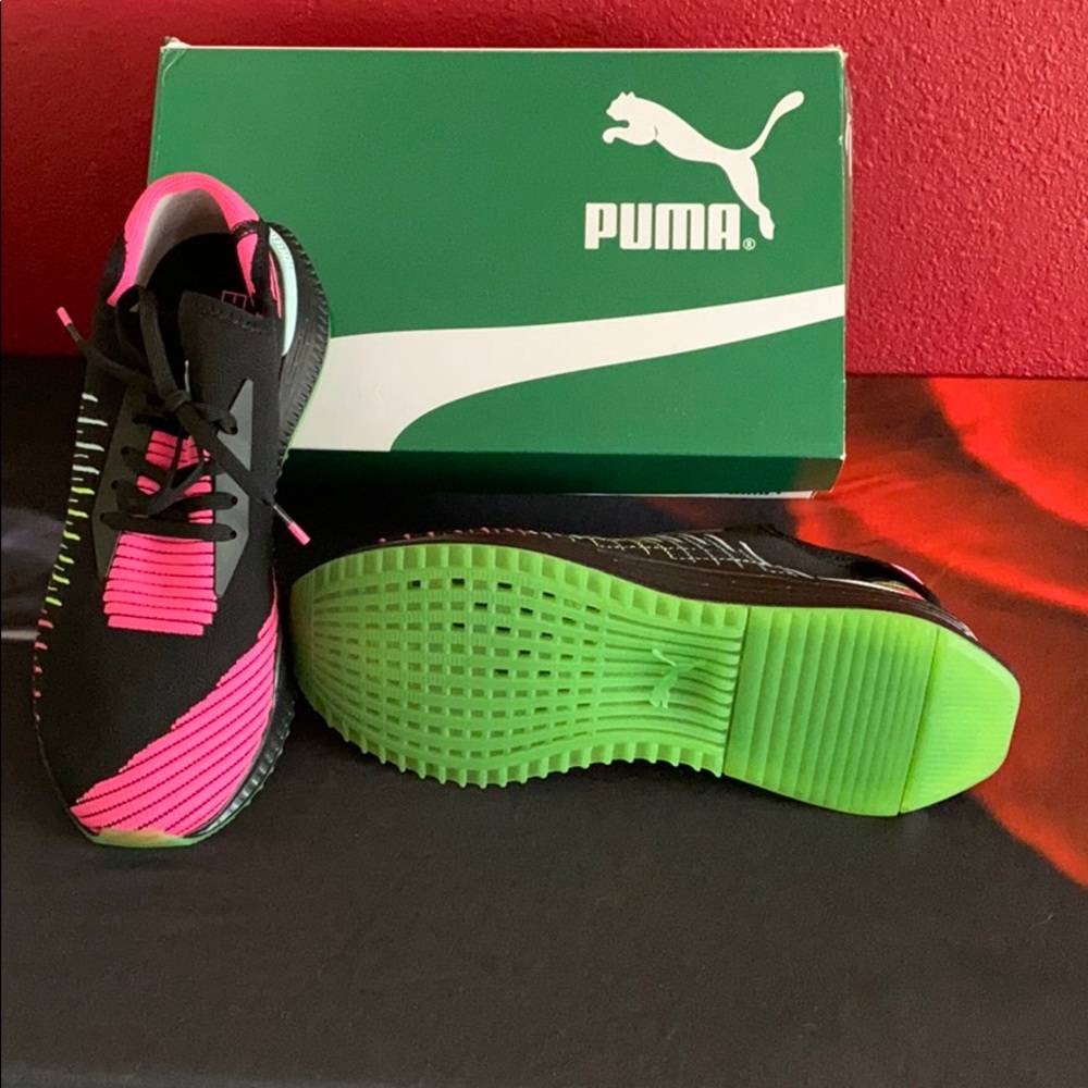 Puma Tennis Shoes